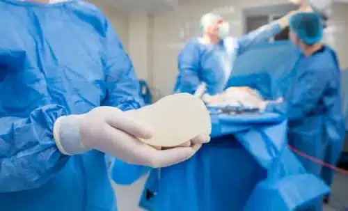 Voir Chirurgie augmentation mammaire : à quoi s’attendre ?