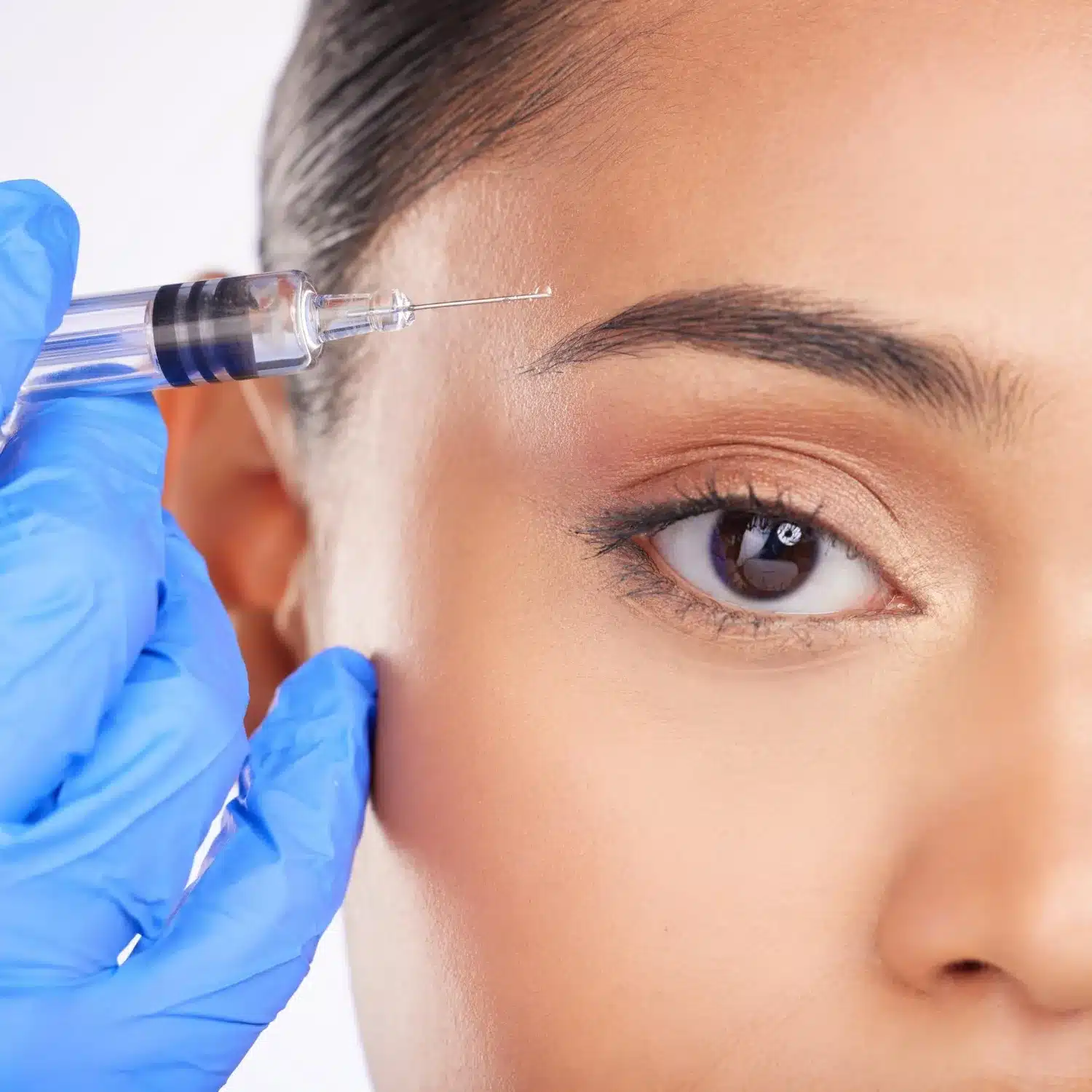 Injection de botox pour sourcil
