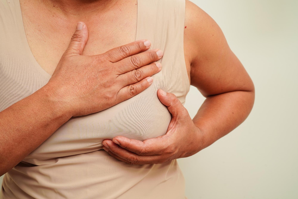 Mastopexie : 10 choses à vérifier absolument (et que personne ne vous dit)
