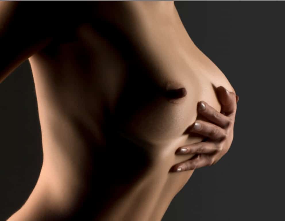 Voir Augmentation mammaire Paris